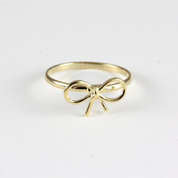 Bow Ring - Picture 1 of 2